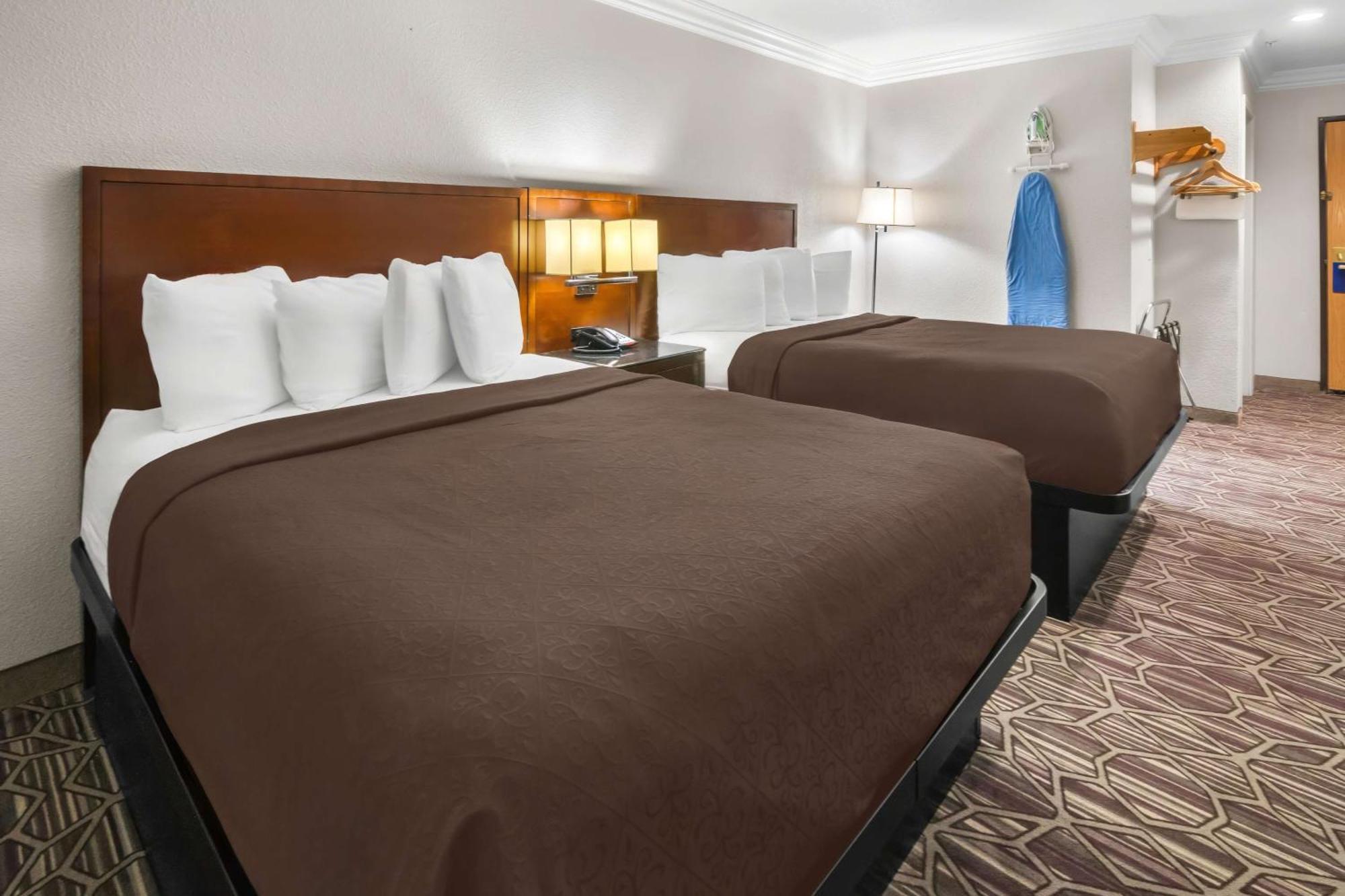 Surestay Plus By Best Western Fort Worth Benbrook Exterior foto